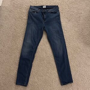 Hudson, barely worn denim jeans!
